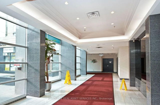 602 - 285 Enfield Place