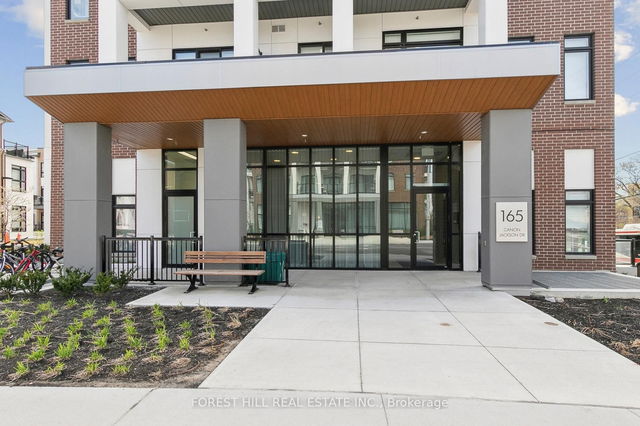 601 - 165 Canon Jackon Drive