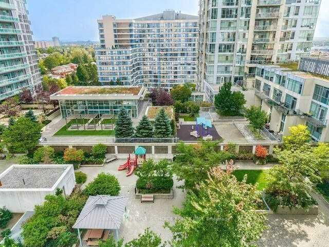 1104 - 3939 Duke Of York Boulevard