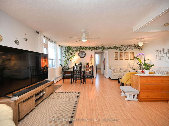 1107 - 3065 Queen Frederica Drive