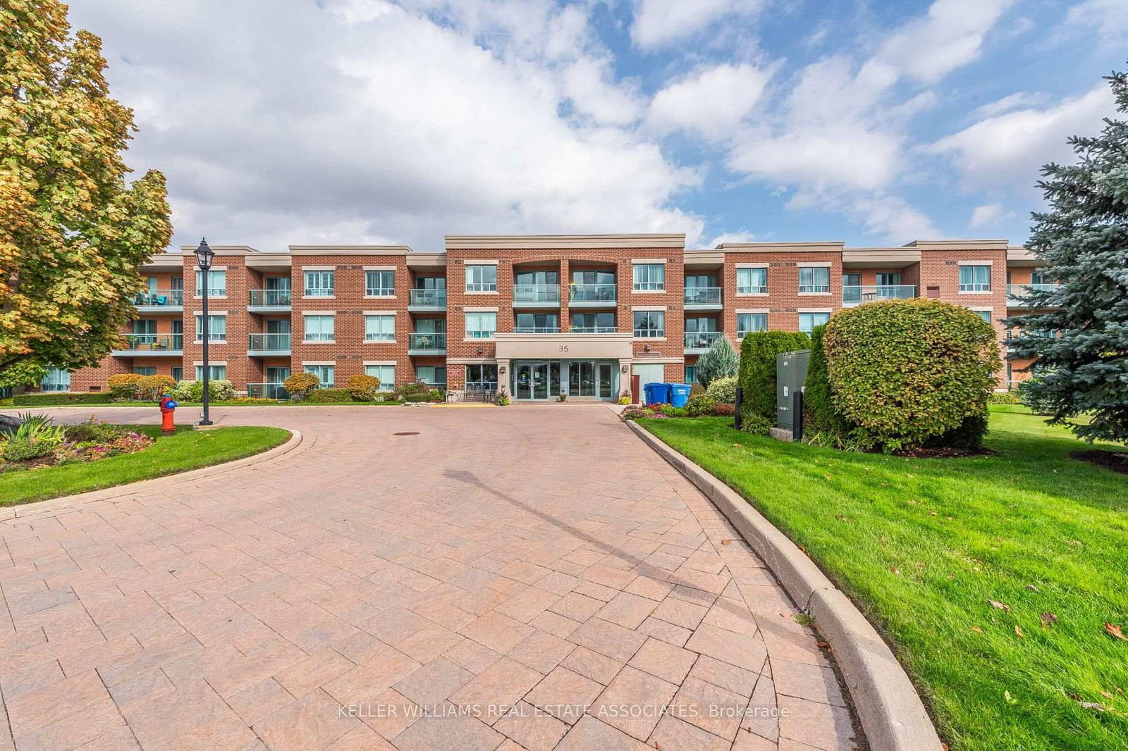 Condo for sale at 208-35 Via Rosedale N/A, Brampton, Sandringham-Wellington, L6R 3J9 - MLS: W12124993