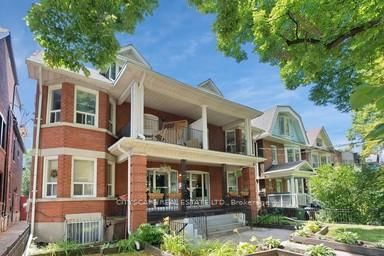 202 - 7 Thorburn Avenue