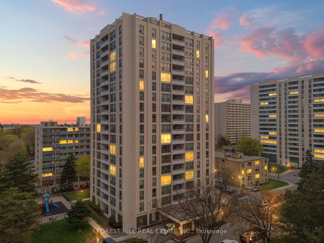 1204 - 141 Lyon Court