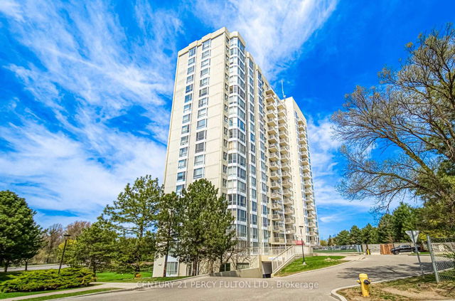 2009 - 3077 Weston Road