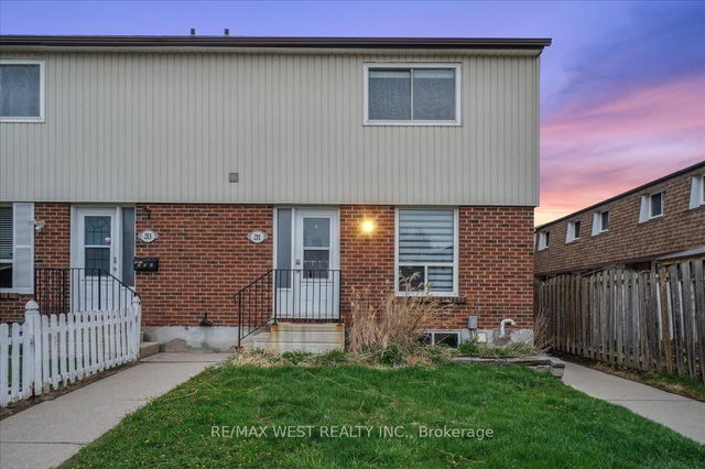 30 - 211 Kingham Road