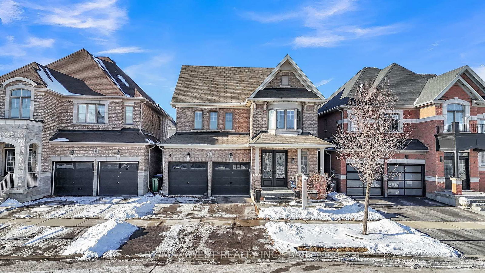 Detached House for sale at 84 Lone Rock Circle, Brampton, Bram East, L6P 0K4 - MLS: W12126047