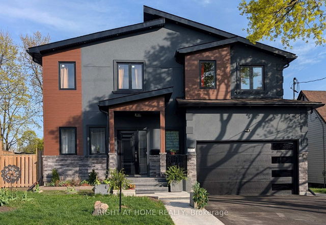35 Woodward Avenue