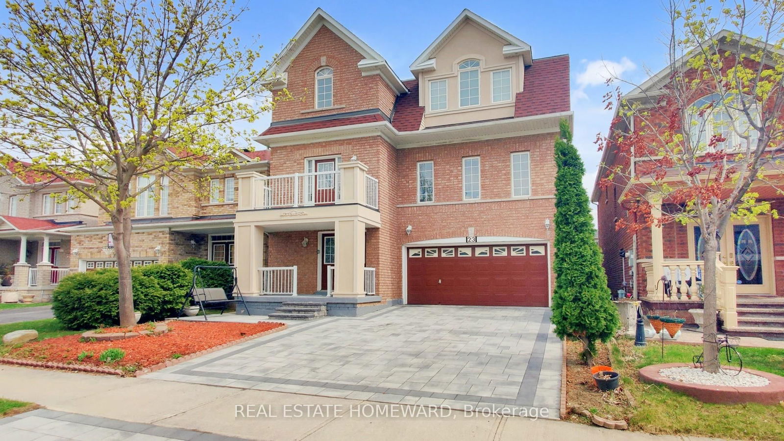 Detached House for sale at 23 Pathmaster Road, Brampton, Bram East, L6P 2G8 - MLS: W12126226