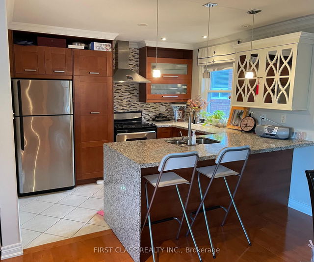 Upper Floor - 7 Duncairn Drive