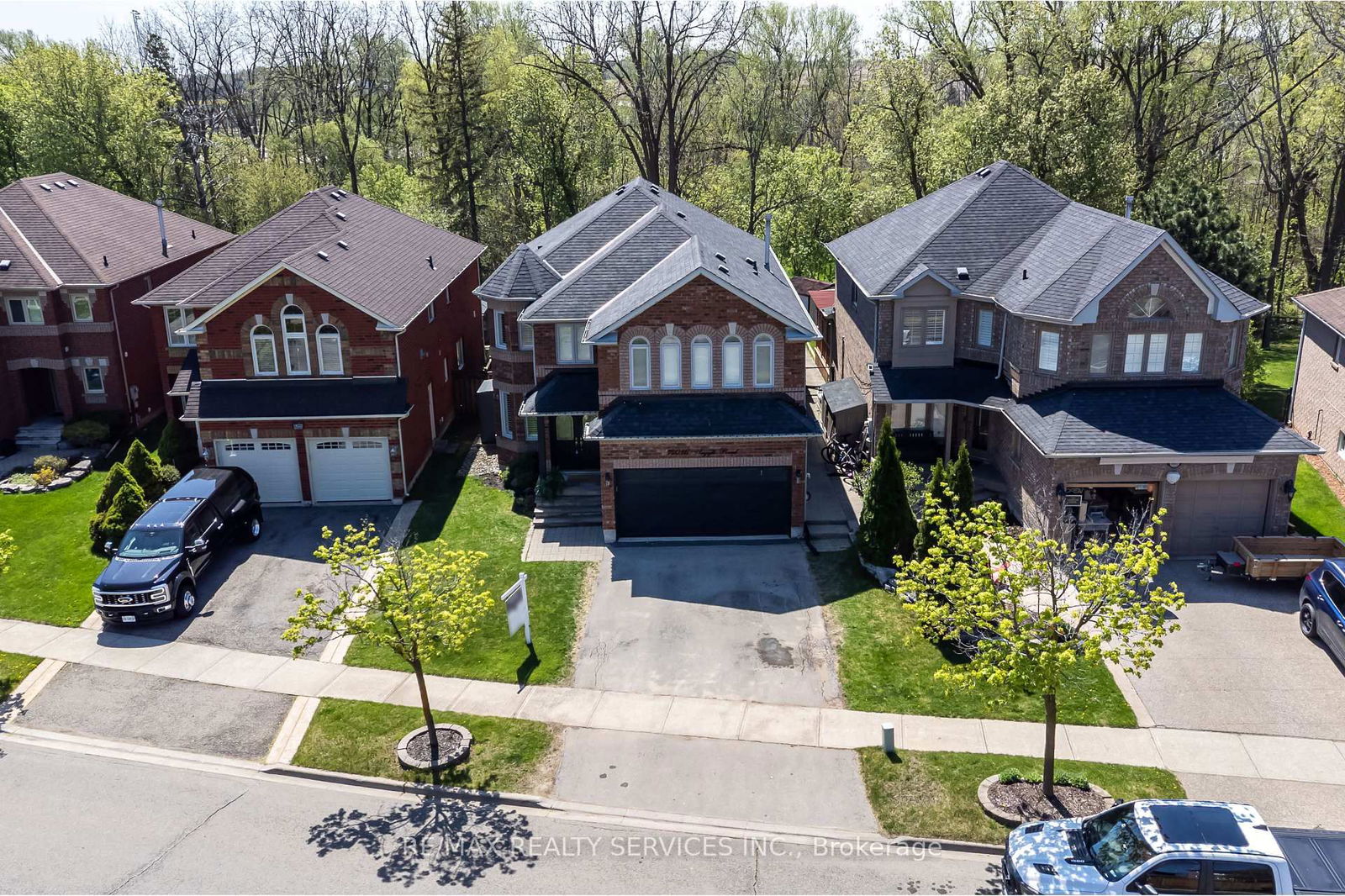 Detached House for sale at 14016 Argyll Road, Halton Hills, Georgetown, L7G 5T7 - MLS: W12126378