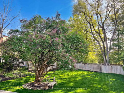 1445 Islington Ave, Toronto - Edenbridge-Humber Valley image-0-2