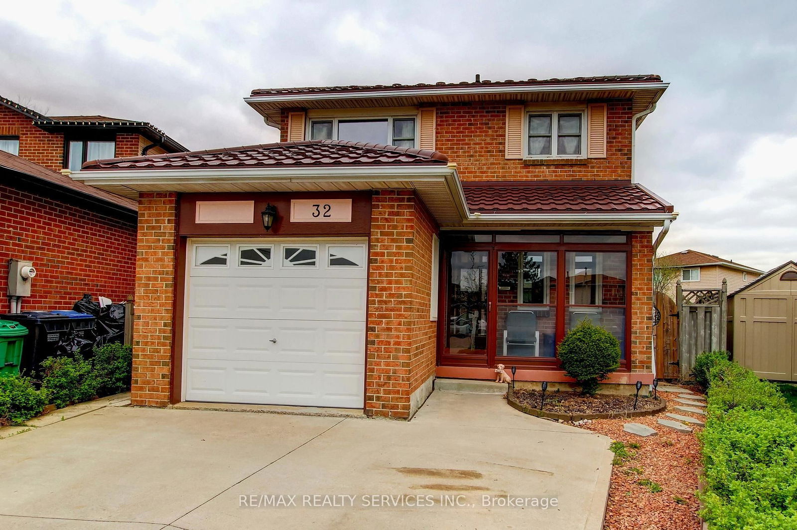 Detached House for sale at 32 Helios Place, Brampton, Heart Lake West, L6Z 2B2 - MLS: W12126543