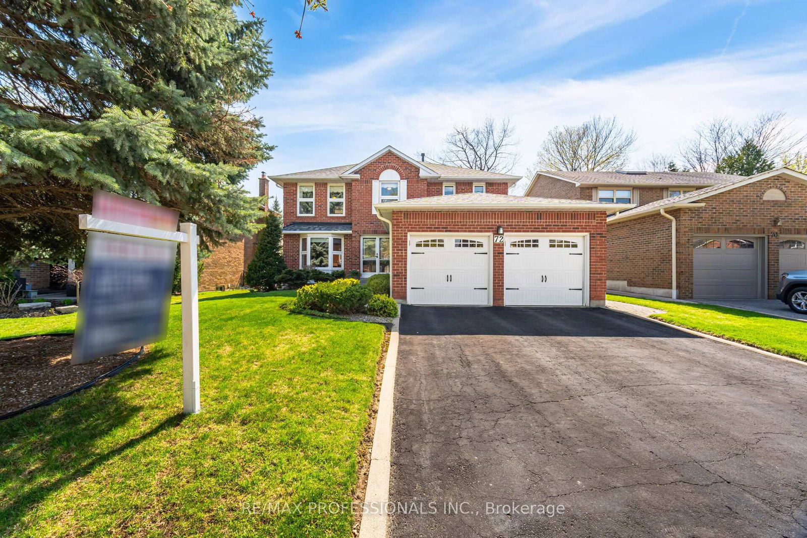 Detached House for sale at 72 Barr Crescent, Brampton, Heart Lake East, L6Z 3E2 - MLS: W12126551
