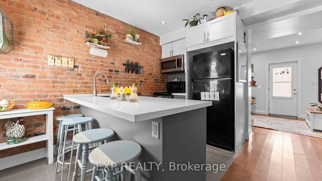 3224 Steeles Avenue