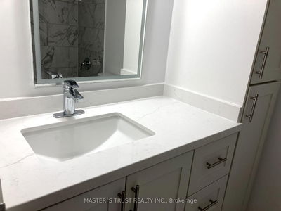 Unit 1106 — 330 Dixon Rd, Toronto - Kingsview Village-The Westway image-0-3