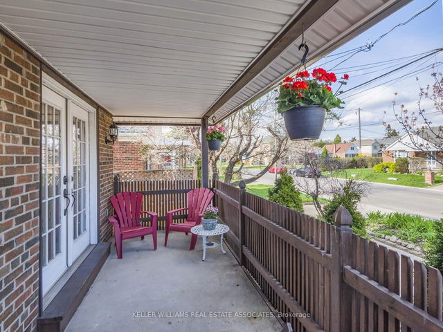 32 Brookhaven Drive