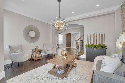 1277 Christie Circ, Milton - Beaty image-0-4