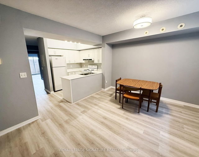 1030 - 3045 Finch Avenue