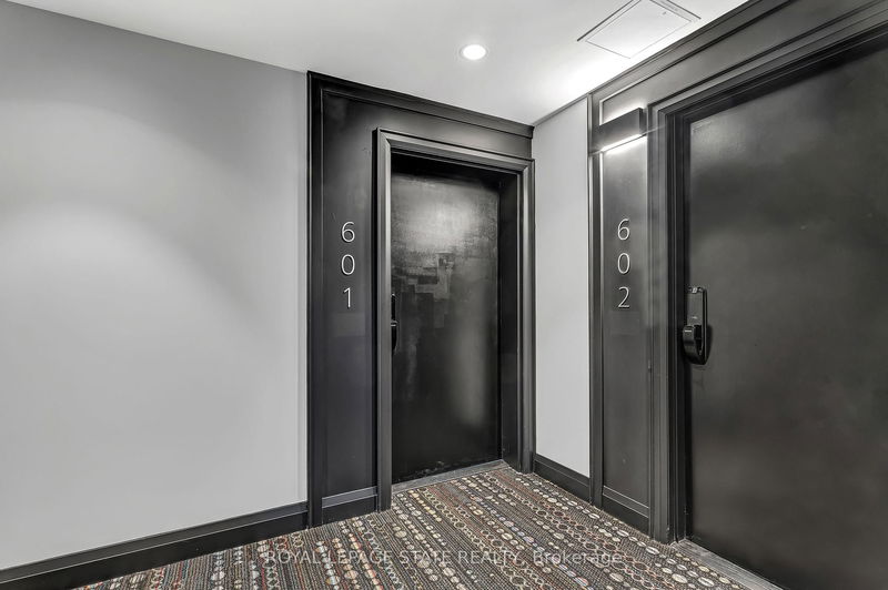 Room2