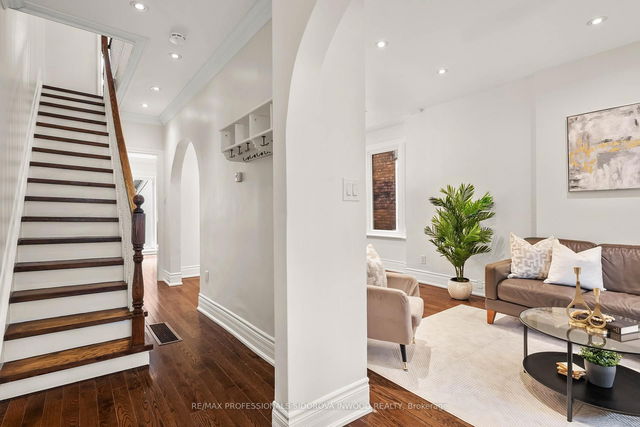 494 Willard Avenue