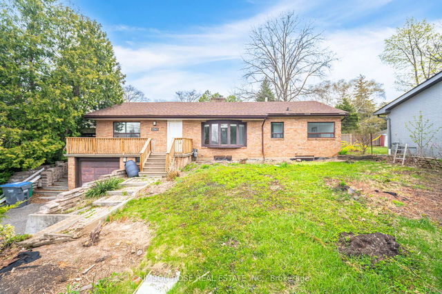 2561 Mindemoya Road