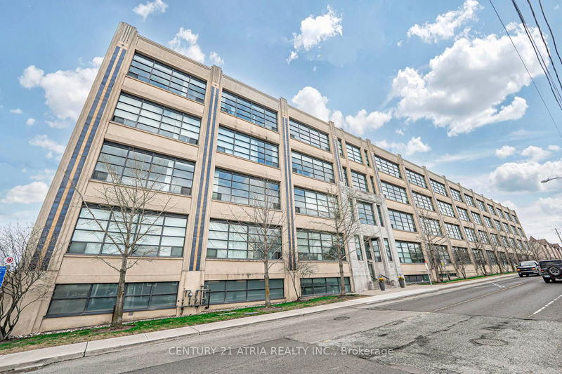 Unit 318 — 1001 Roselawn Ave, Toronto - Briar Hill-Belgravia image-0-0