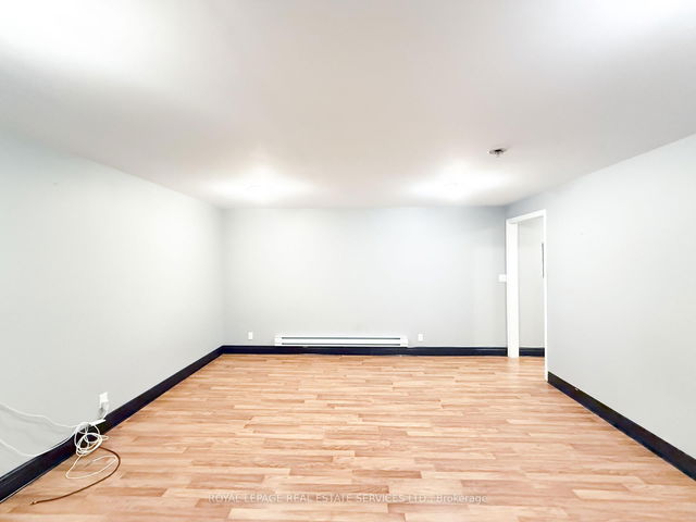 Lower - 3352 Dundas Street