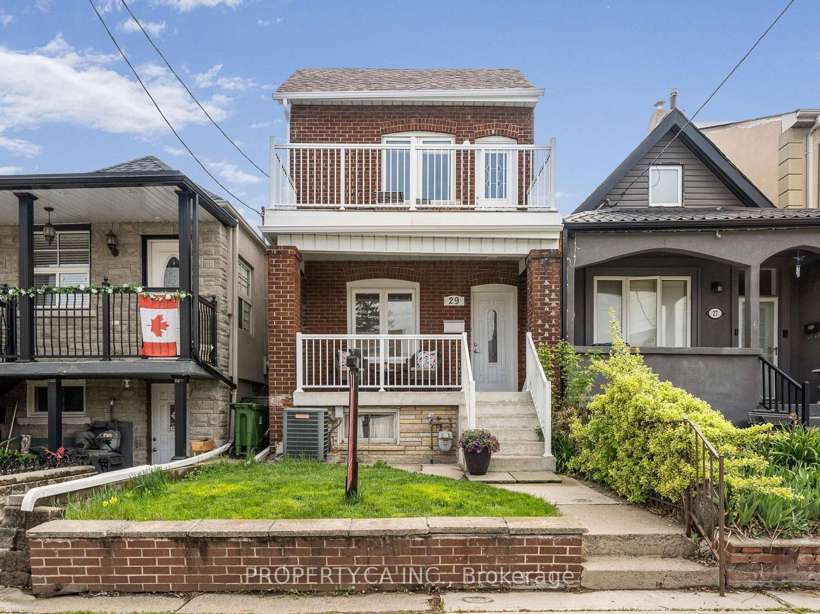 Detached House for sale at 29 Gilbert Avenue, Toronto, Corso Italia-Davenport, M6E 4W2 - MLS: W12127548