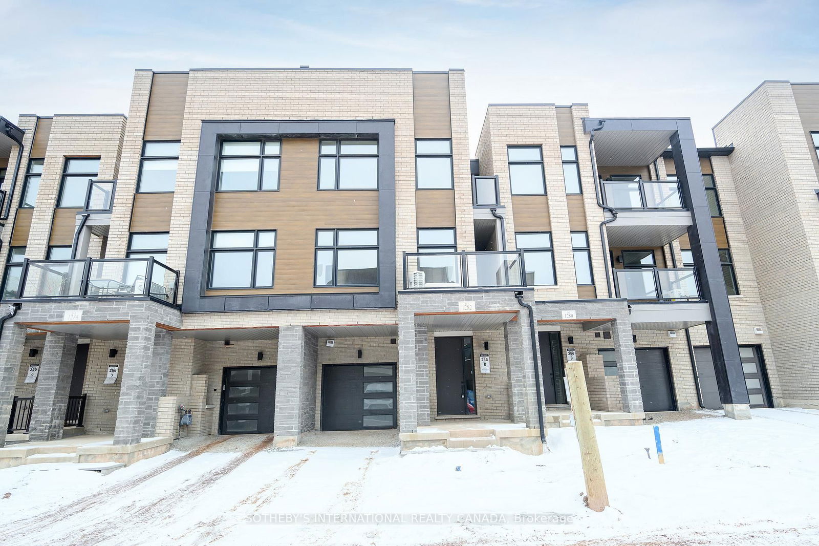Townhouse for lease at 1282 Dempster Lane, Oakville, Joshua Meadows, L6H 7Y7 - MLS: W12127574