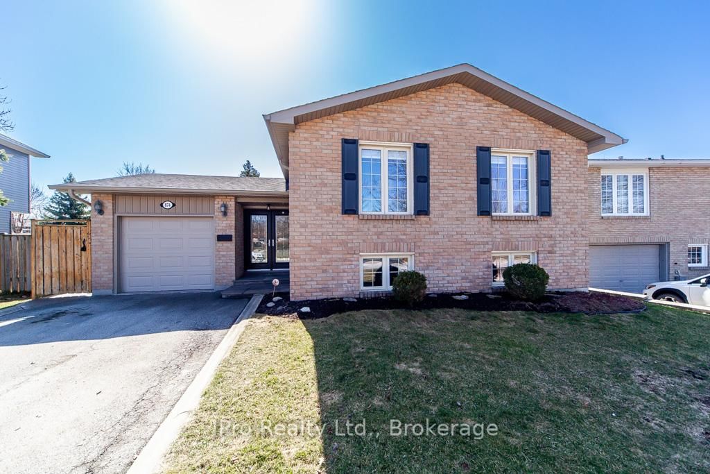 Detached House for sale at 874 Pearen Avenue, Milton, TM Timberlea, L9T 4Y3 - MLS: W12127756