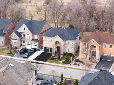 33 Nova Scotia Rd, Brampton - Bram West image-0-1