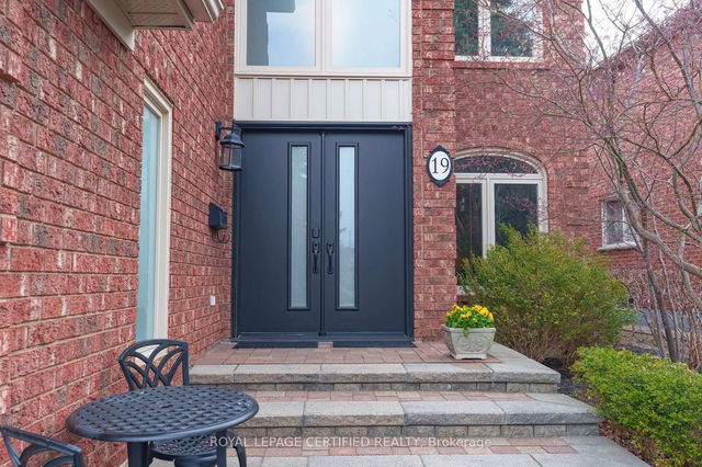 19 Eagleridge Drive