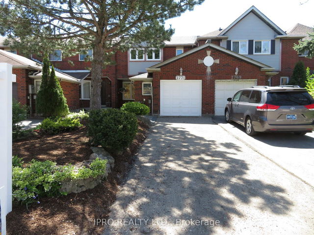 2771 Lindholm Crescent