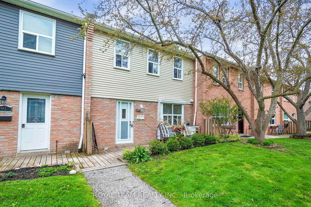 92 - 1050 Shawnmarr Road