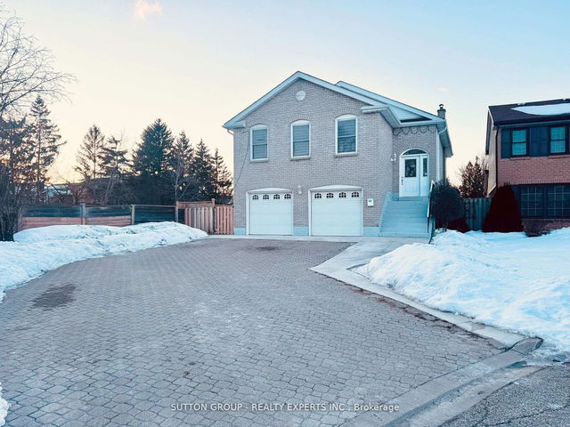 10 Lupin Court
