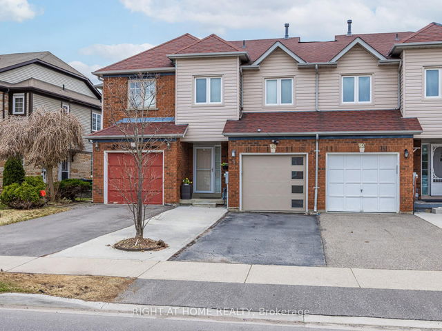 31 Hickorybush Avenue
