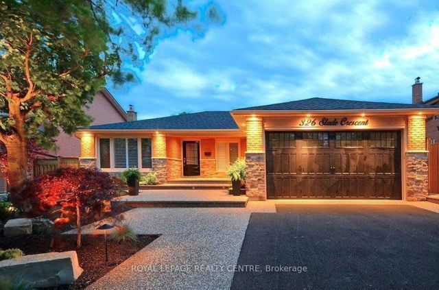 Upper - 326 Slade Crescent