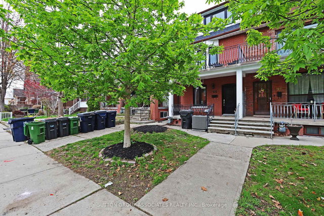 93 Harvie Avenue