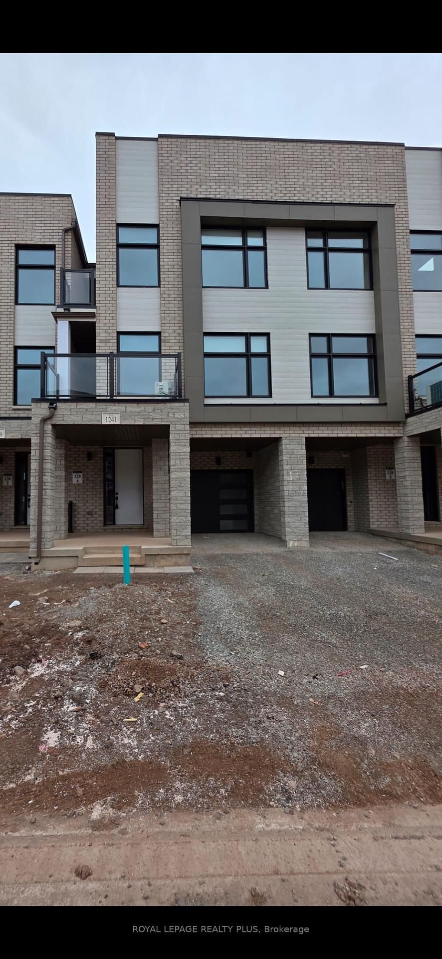 Townhouse for lease at 1241 Anthonia Trail, Oakville, Joshua Meadows, L6H 7Y8 - MLS: W12128725