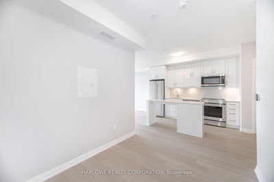 Unit 315 — 3006 William Cutmore Blvd, Oakville - Joshua Meadows