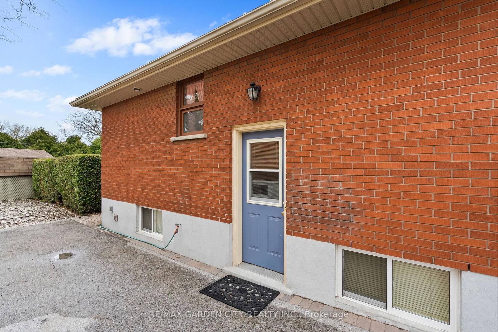 Detached House for sale at 1415 Mountain Grove Avenue, Burlington, Mountainside, L7P 2H1 - MLS: W12128863