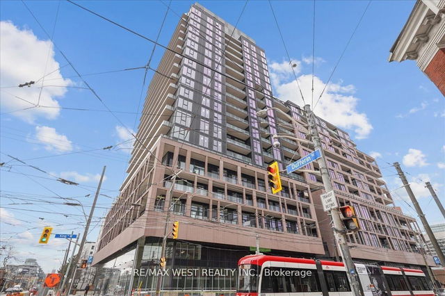 301 - 285 Dufferin Street