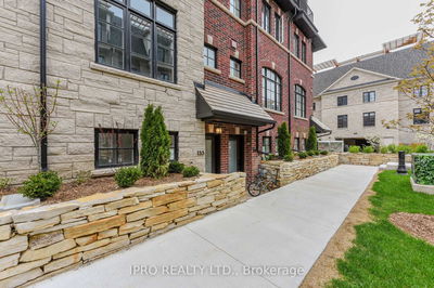 Unit 135 — 35 Lunar Cres, Mississauga - Streetsville image-0-1
