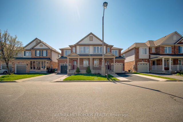 59 Tawnie Crescent