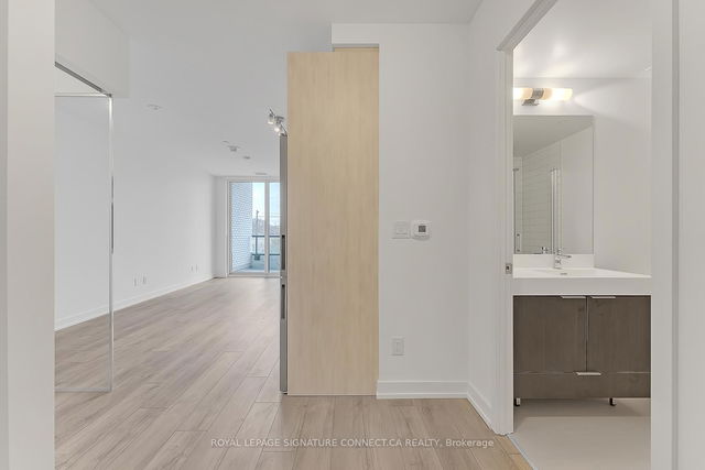 421 - 3100 Keele Street