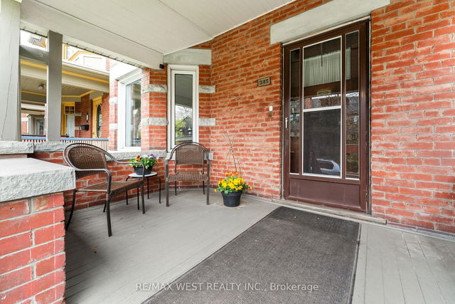 345 Sunnyside Avenue