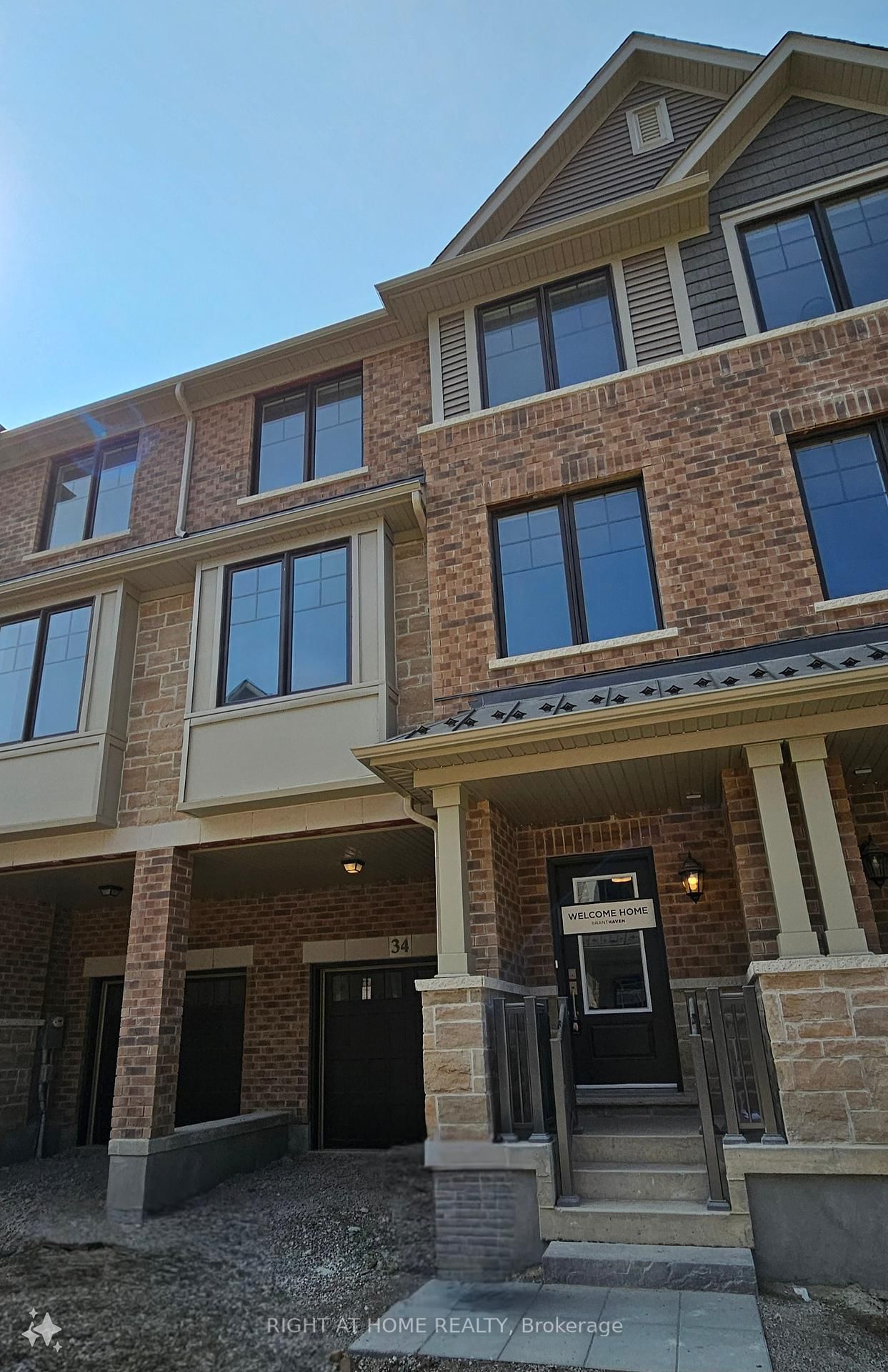 Townhouse for sale at 34 Folcroft Street, Brampton, Credit Valley, L6Y 0B6 - MLS: W12129334