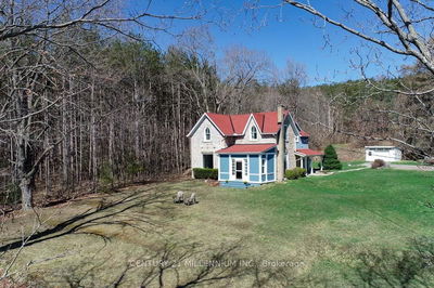 1380 Queen St, Caledon - Alton image-0-4