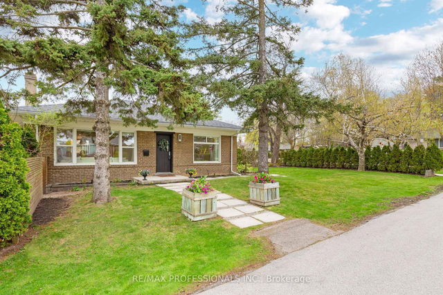 32 Birchcroft Road