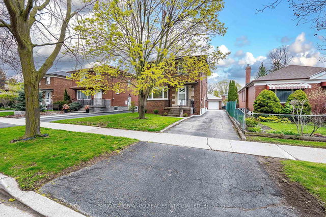 21 Treeview Drive